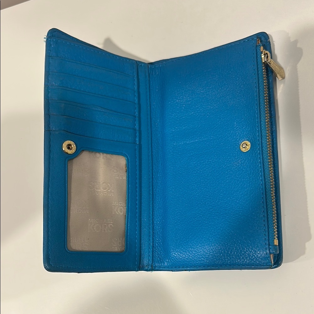 Michael Kors Blue Leather Wallet with Gold Plaque - Picture 3 of 5